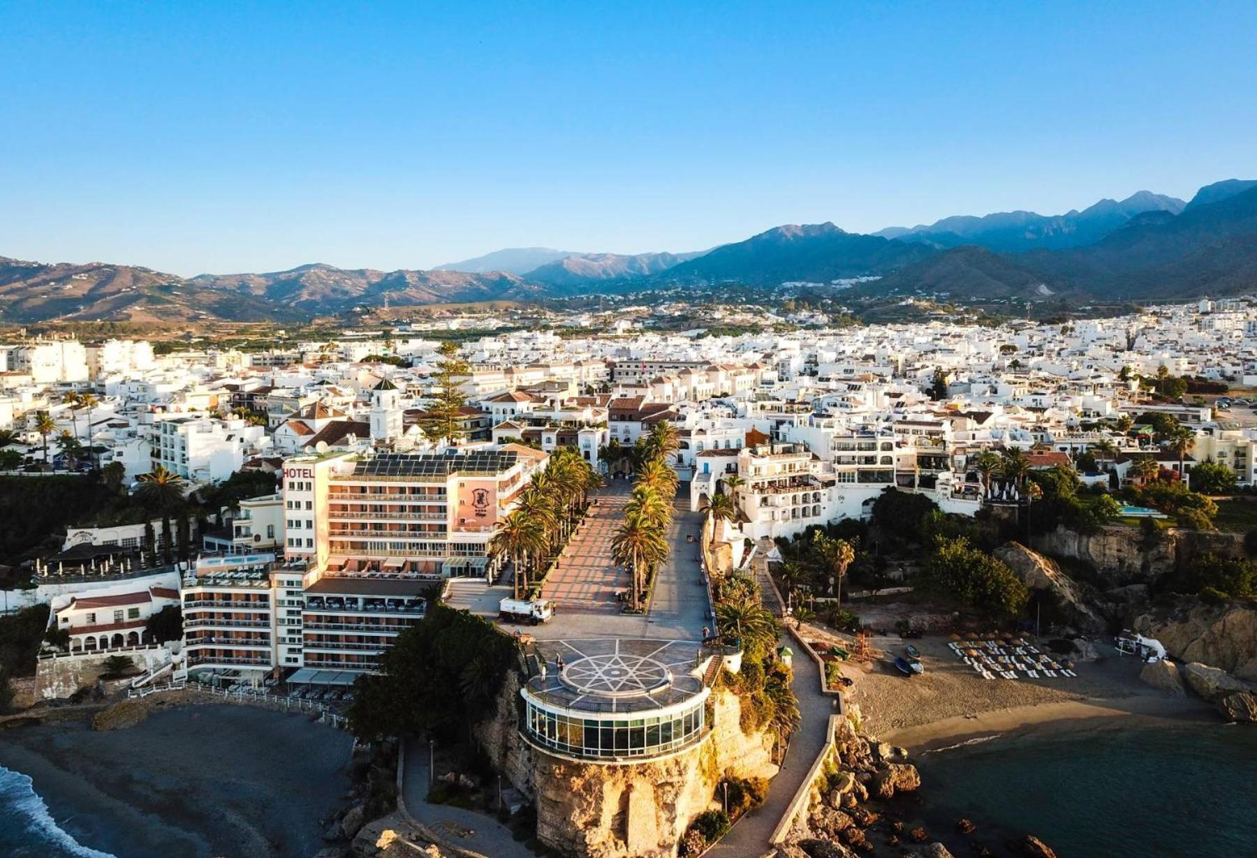 Apartamento En El Centro De Nerja Zewnętrze zdjęcie